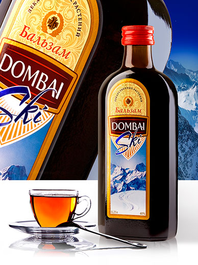 DOMBAI SKI